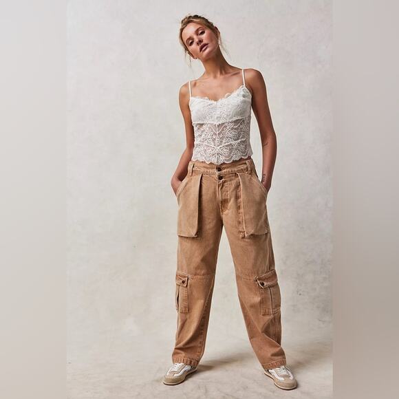 Free People We the Free Marx Slouchy Cargo Tab Bottom Loose Fit Jeans Tan 30 - Picture 1 of 7